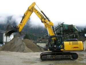 bagger-new-holland-385-06